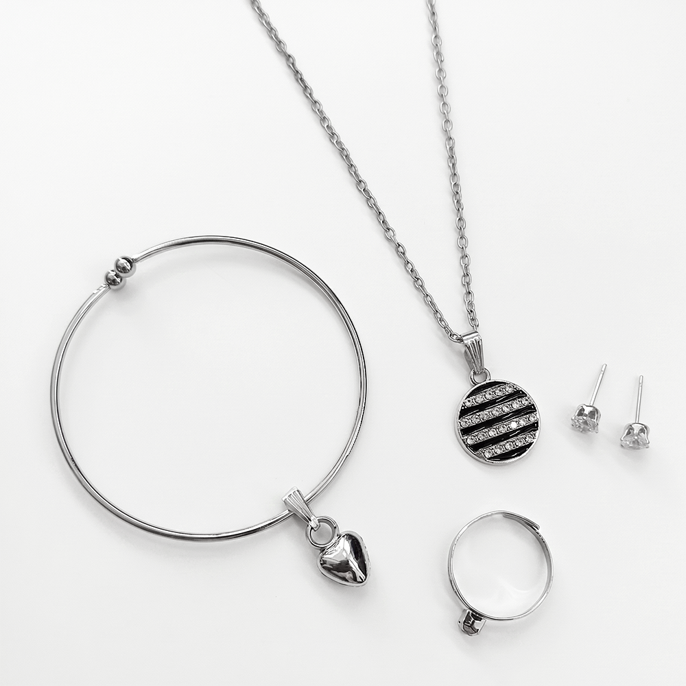 Urthn Silver Plated Chain Pendant Earrings Rings And Bracelet Jewellery Combo Set (Pack of 6)