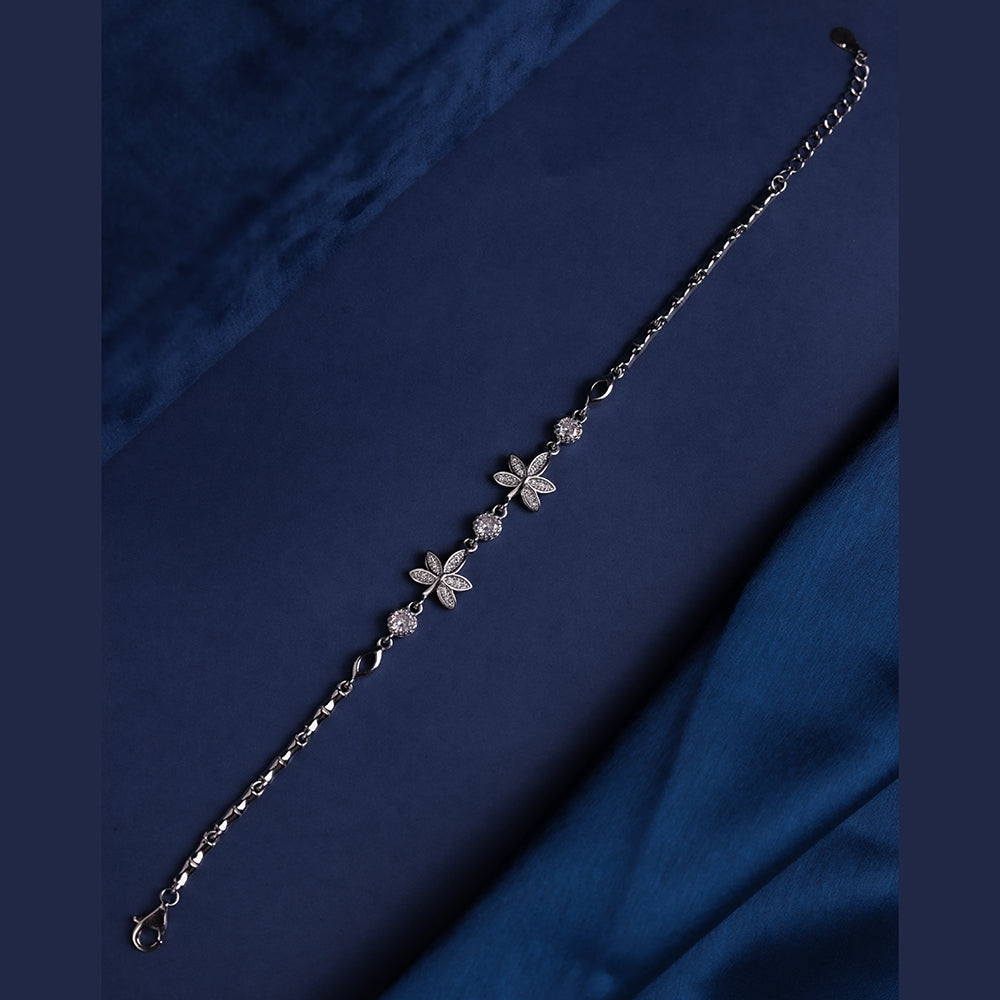 AllWell Jewellery Delicate Flower Link 925 Sterling Silver Bracelet