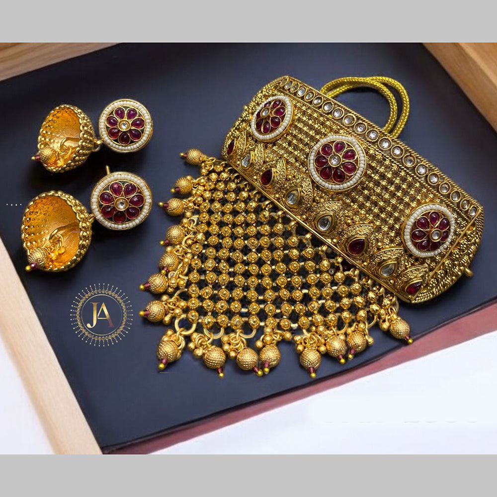 Neetu Art Gold Plated Pota Stone And Beads Choker Necklace Set