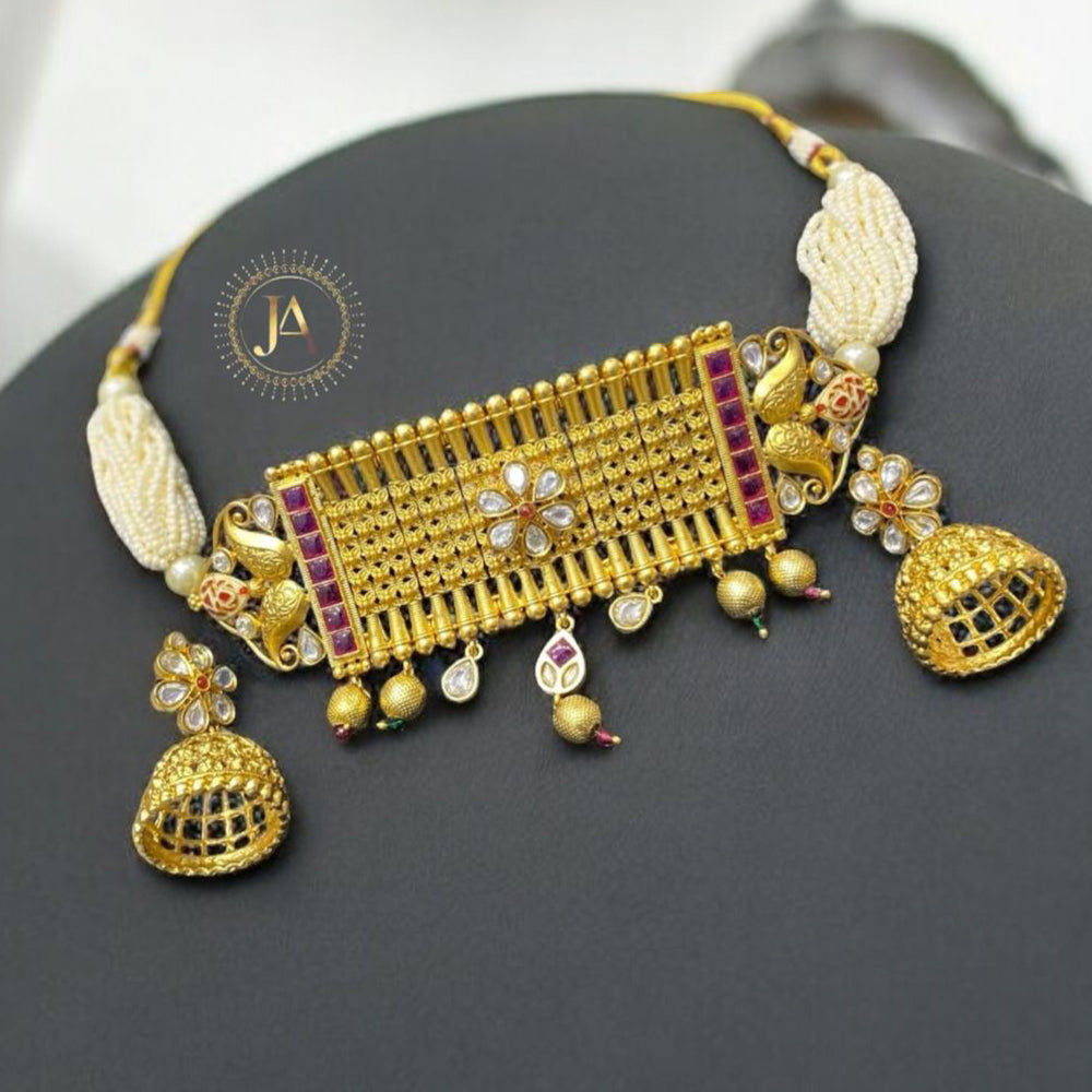 Neetu Art Gold Plated Pota Stone And Beads Choker Necklace Set