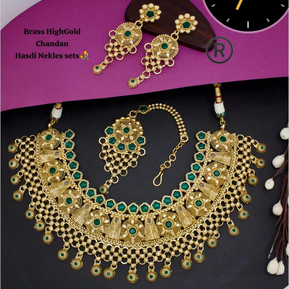 Manisha Jewellery Gold Plated Pota Stone Necklace Set