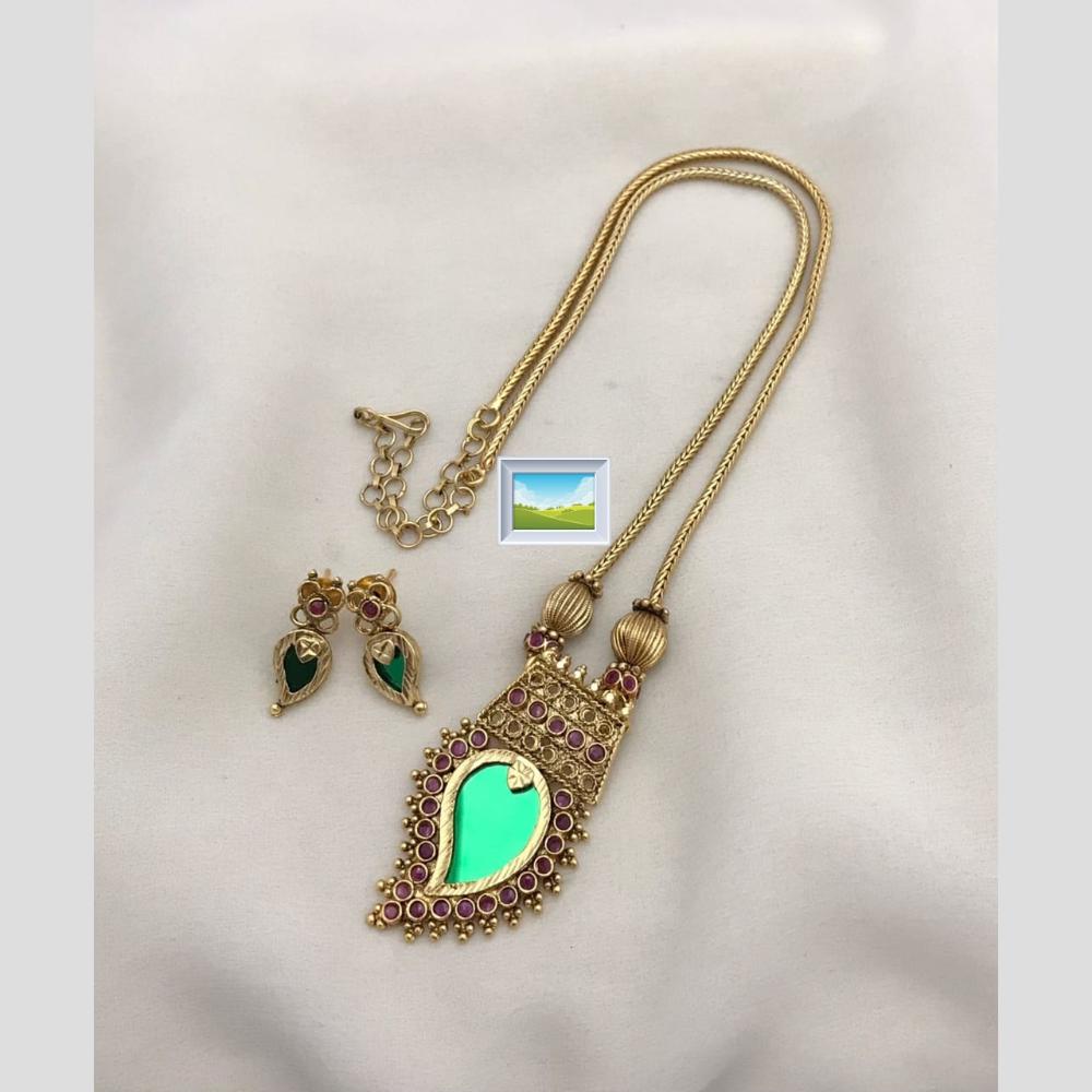 Manisha Jewellery Paisley-Inspired Kundan Necklace – Ethnic Heritage Style