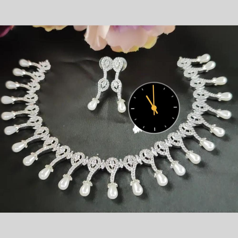 Manisha Jewellery Trend Edition Austrian And Crystal Fusion Necklace Set