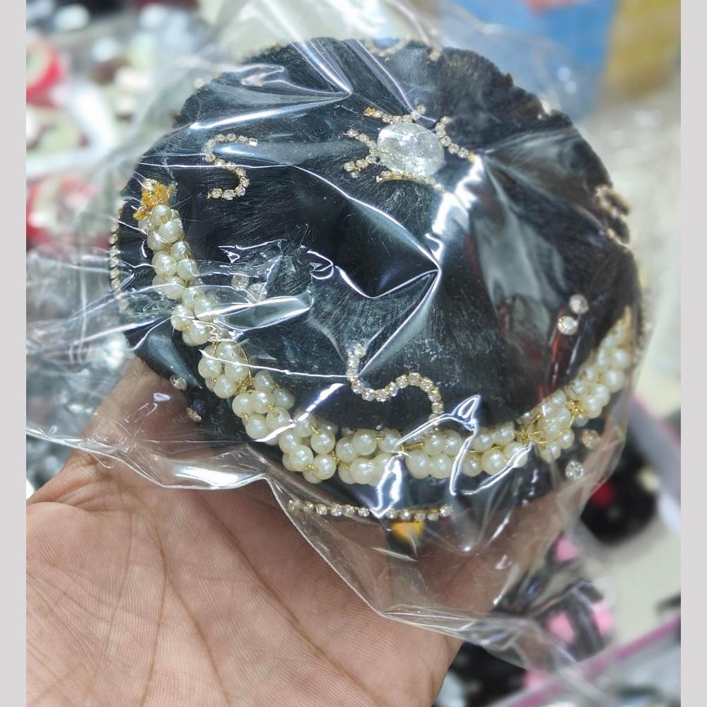 Manisha Jewellery Stylish Hair Bun Easy To Wear Juda With Classic Pearl Work