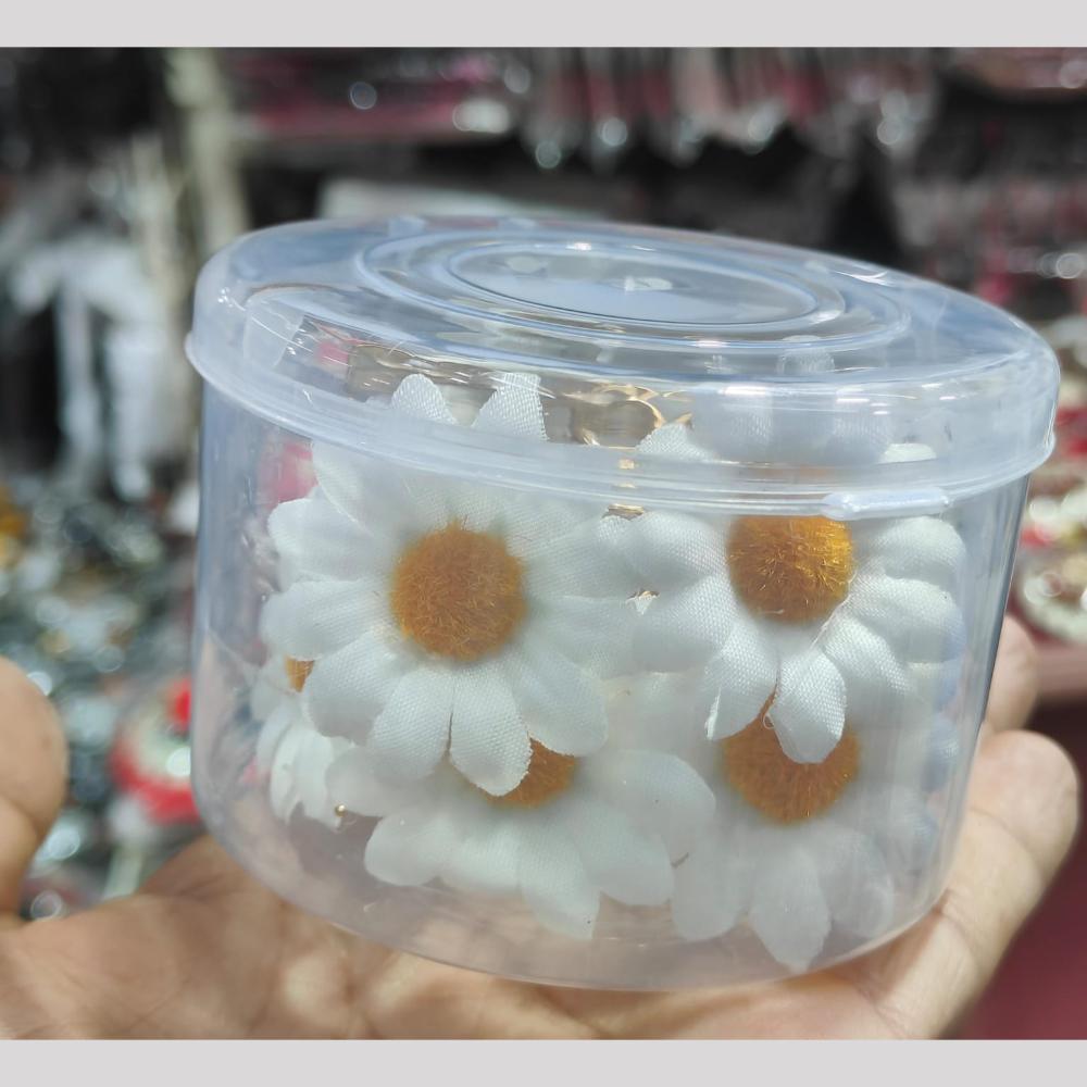 Manisha Jewellery Blush Bloom Hair Pin White Floral Charm Set