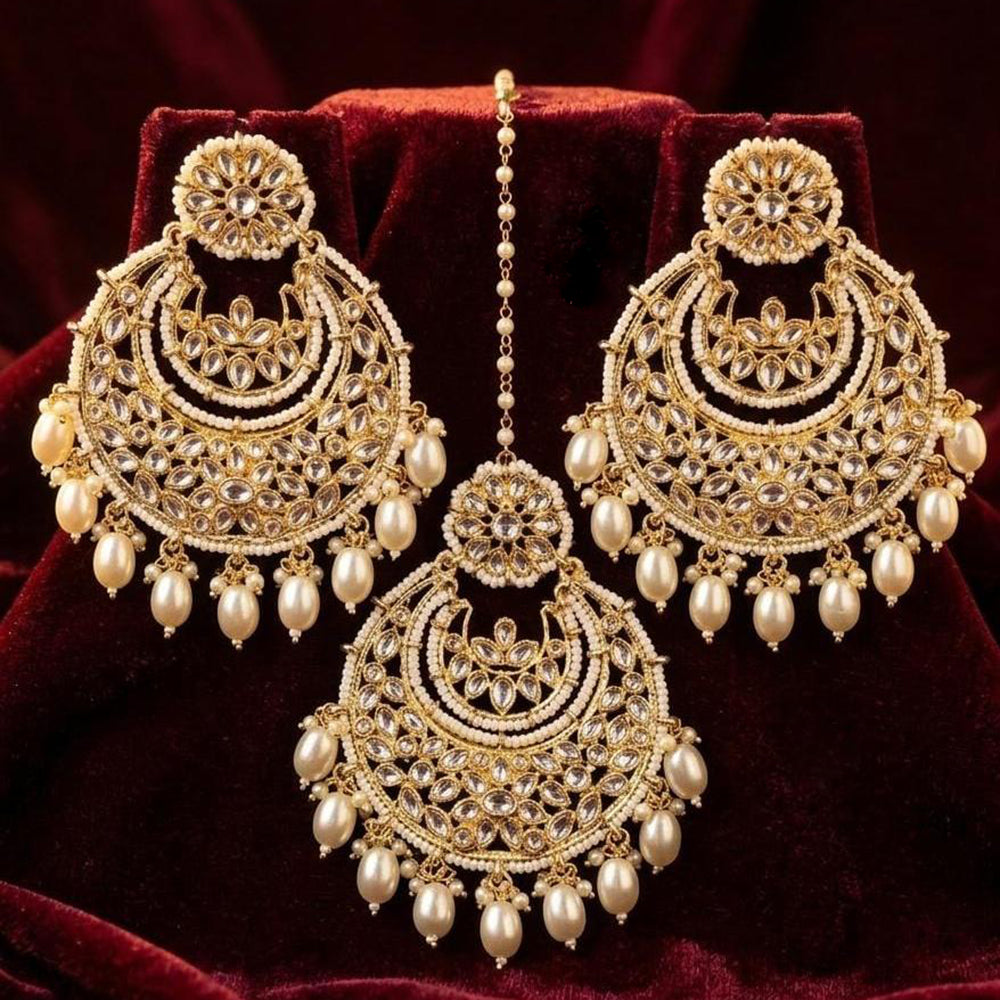 Manisha Jewellery Designer Crystal Stone Dangler Earrings with Matching Maangtikka