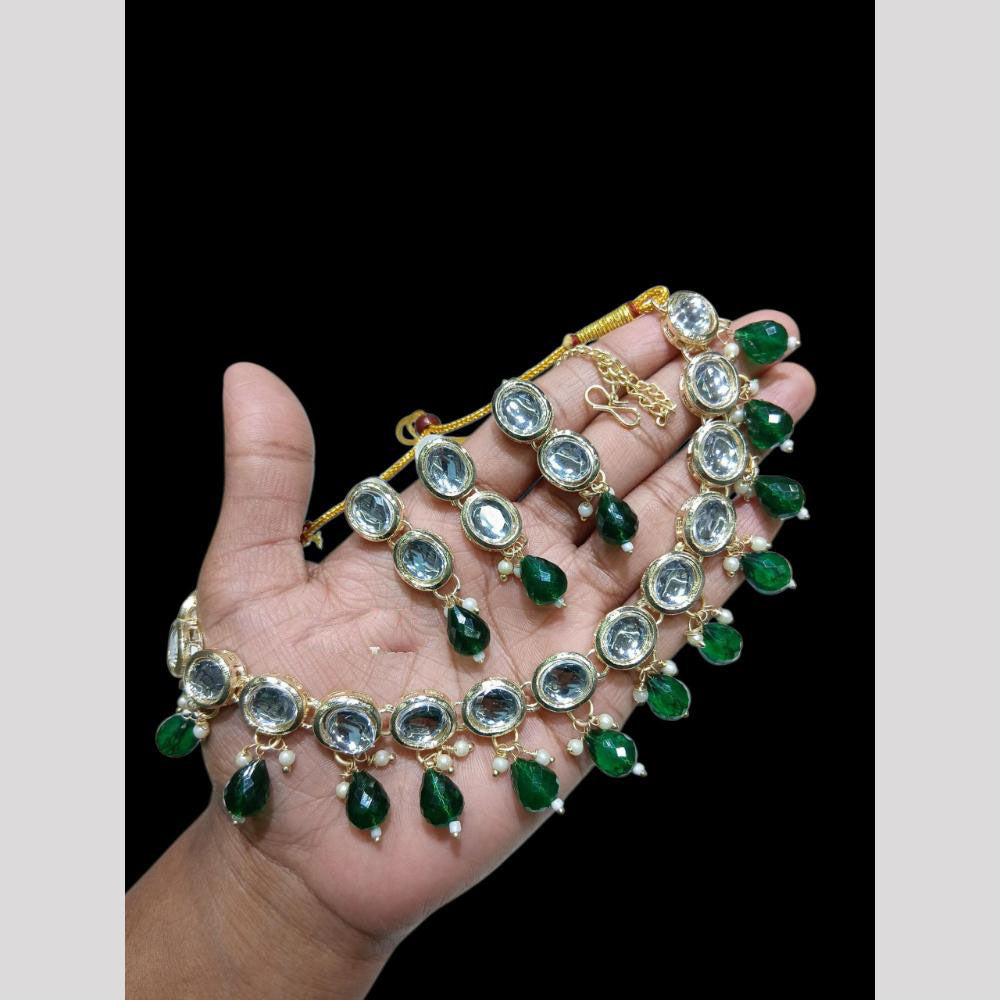 Lucentarts Traditional Kundan Necklace Set with Beads for Women