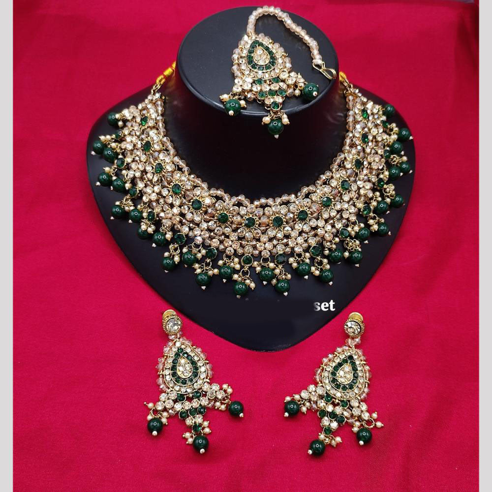 Lucentarts Jewellery Shimmering Crystal Necklace Set for Women