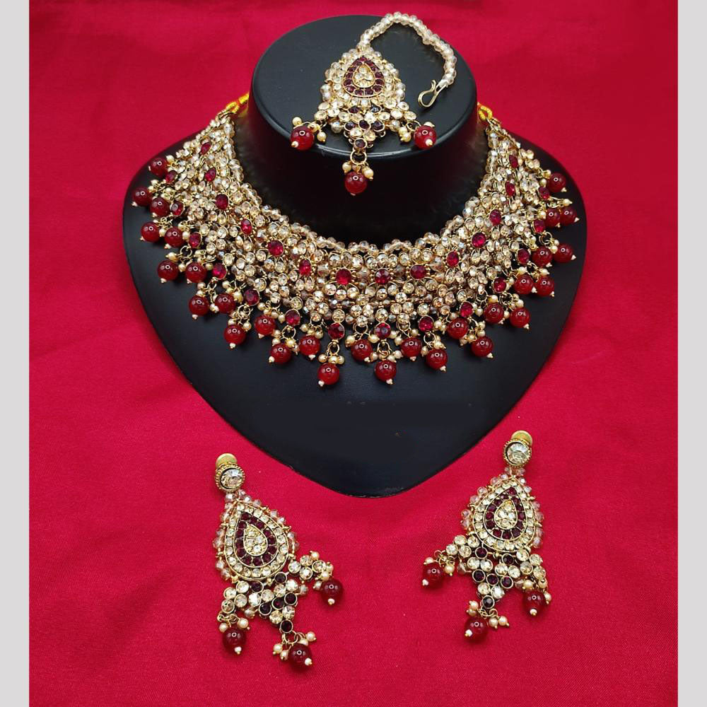 Lucentarts Jewellery Shimmering Crystal Necklace Set for Women