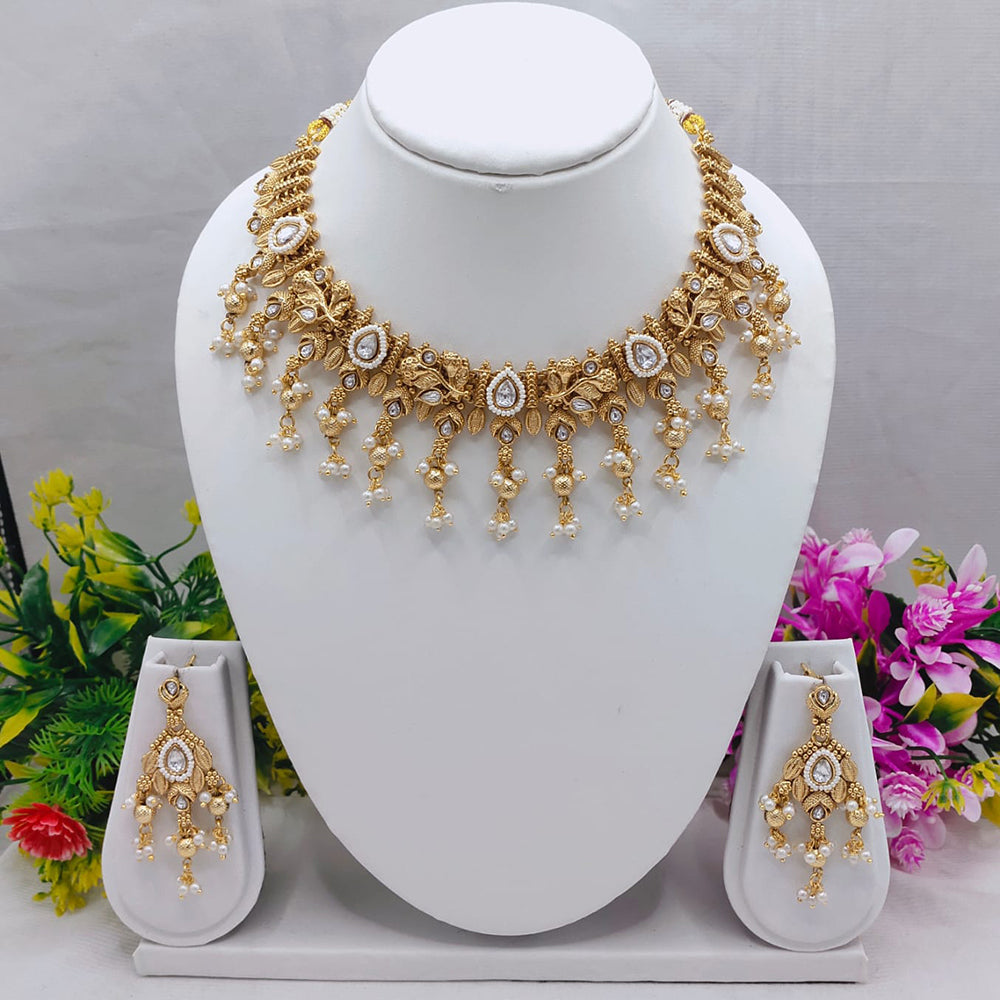 Lucentarts Jewellery Glow In Glod Pota Stone And Pearl Necklace Set