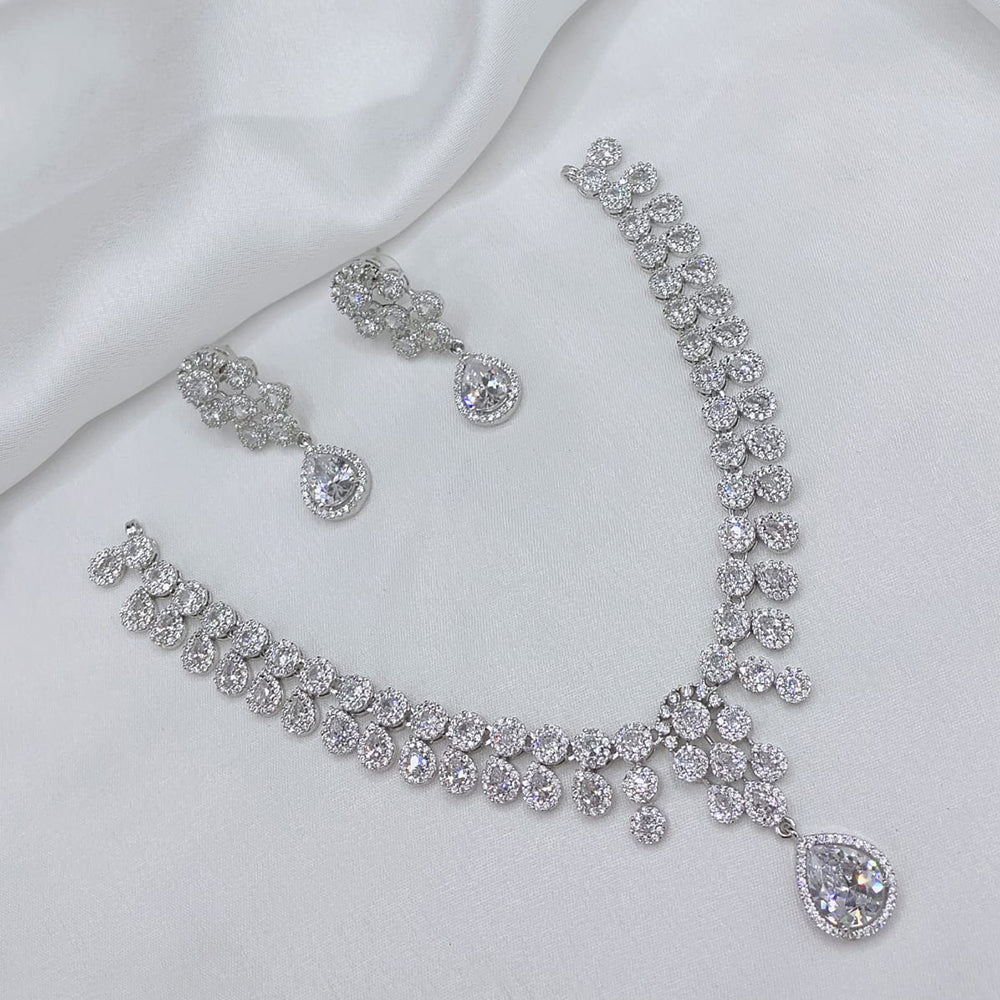 Lucentarts Jewellery Sparkling American Diamond Necklace Set