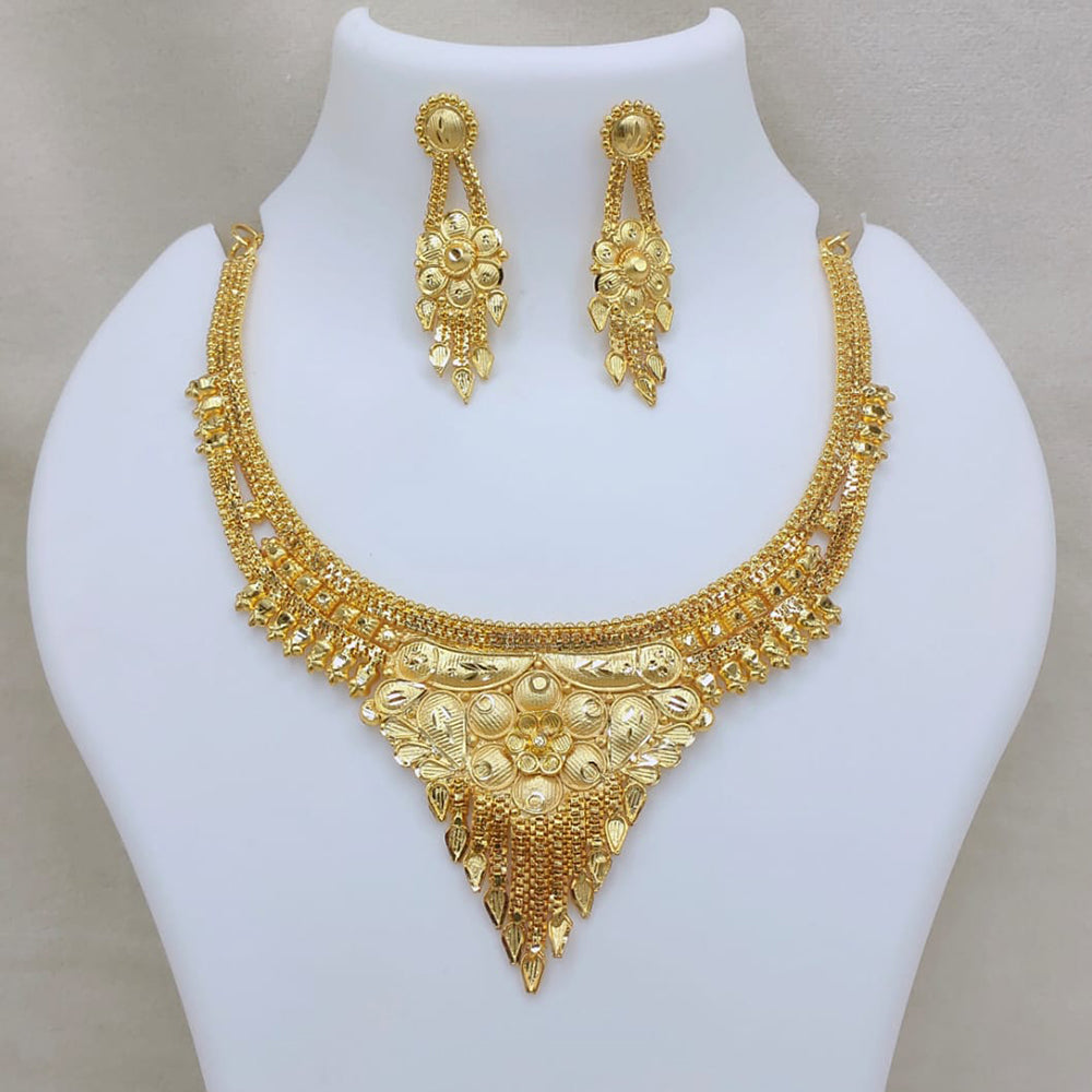 Lucentarts Jewellery Gold Forming Necklace Set