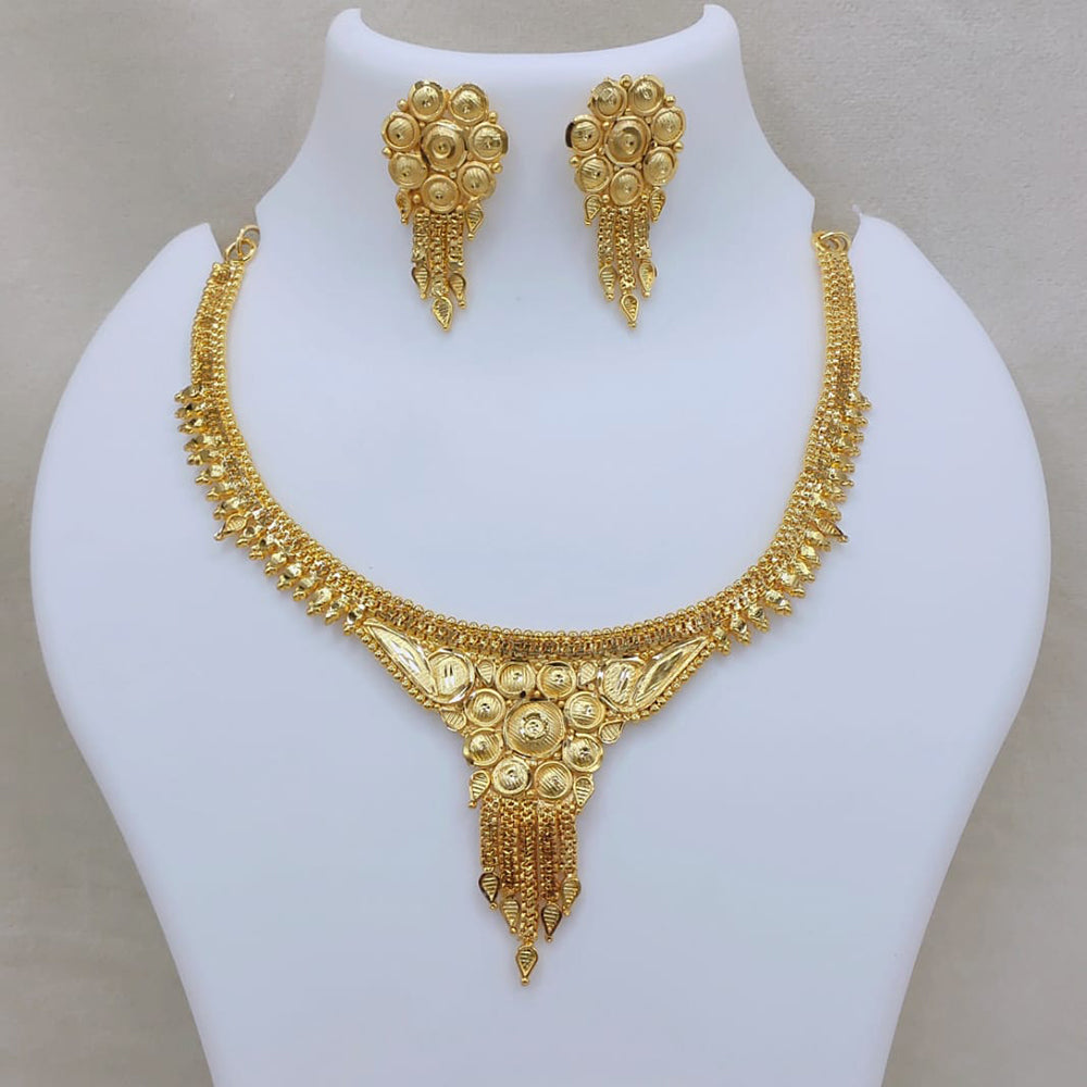 Lucentarts Jewellery Gold Forming Necklace Set