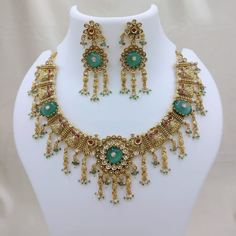 Lucentarts Jewellery Premium Pota Stone And Pearl Designer Necklace Set