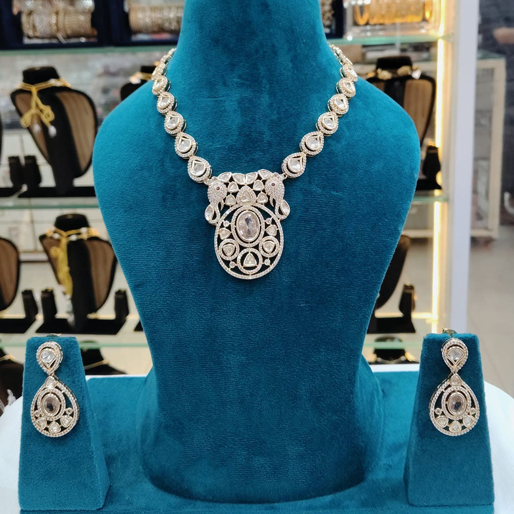 Lucentarts Jewellery Royal Polki Kundan Stone Necklace Set
