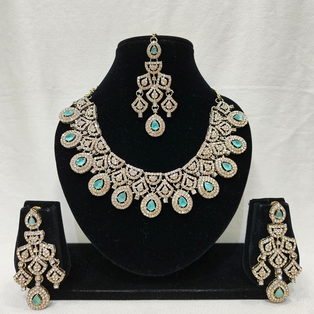 Lucentarts Jewellery Royal Look American Diamond Necklace Set