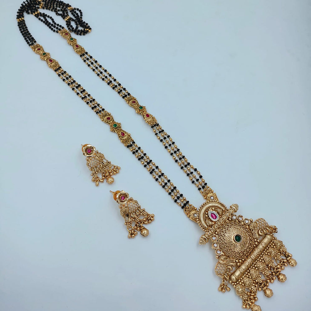 Lucentarts Jewellery Traditional Pota Stone And Black Beads Mangalsutra