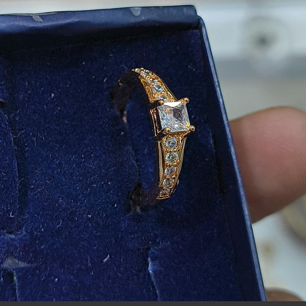 Lucentarts Jewellery Gold Plated Austrian Stone Ring