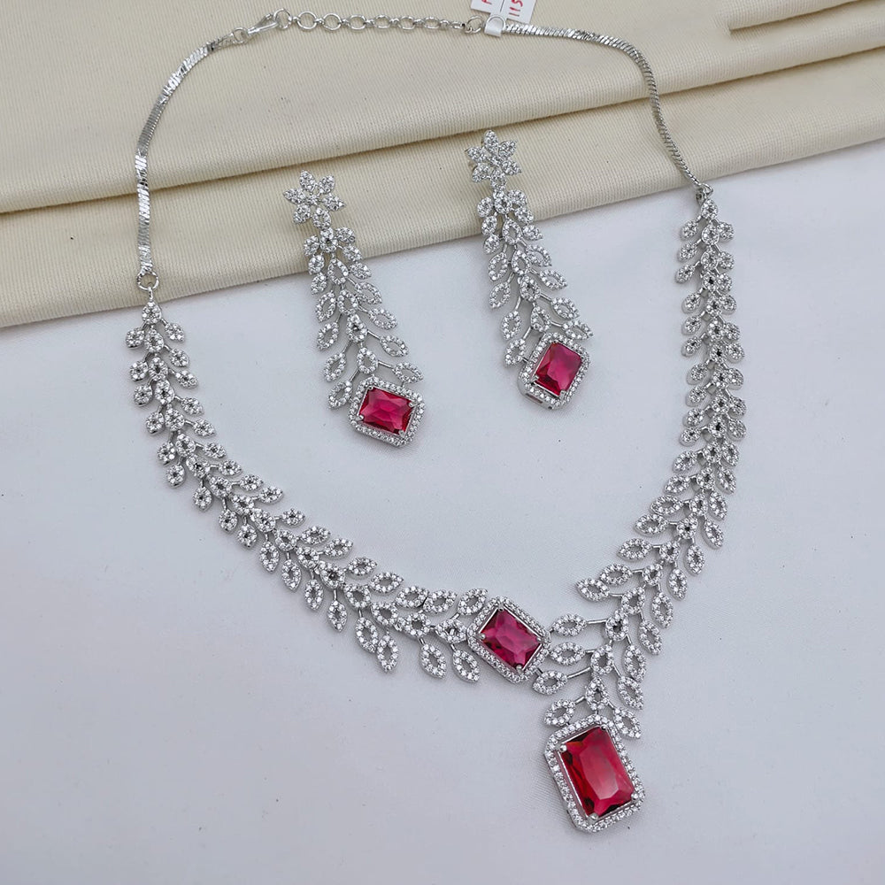Lucentarts Jewellery Luxury American Diamond Necklace Set