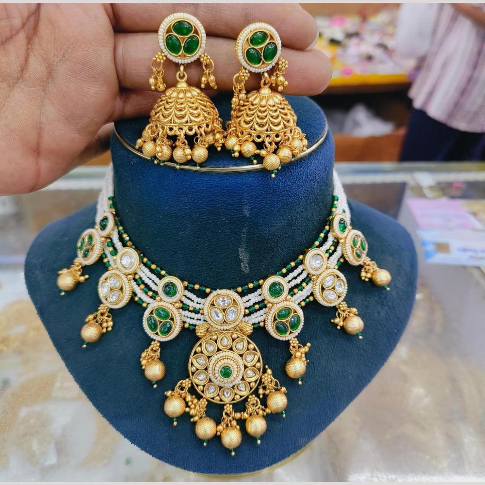 Sai Fashion Gold Plated Kundan Stone And Beads Necklace Set