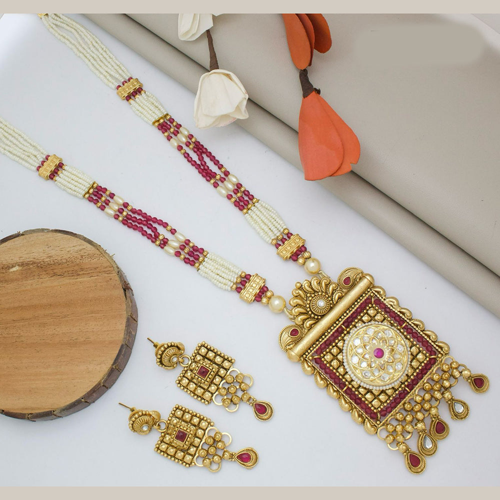 India Art Gold Plated Pota Stone And Pearl Necklace Set