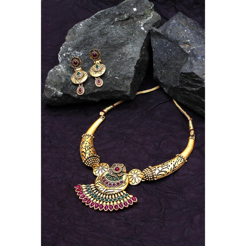 Darshana Jewels Gold Plated Pota Stone Necklace Set