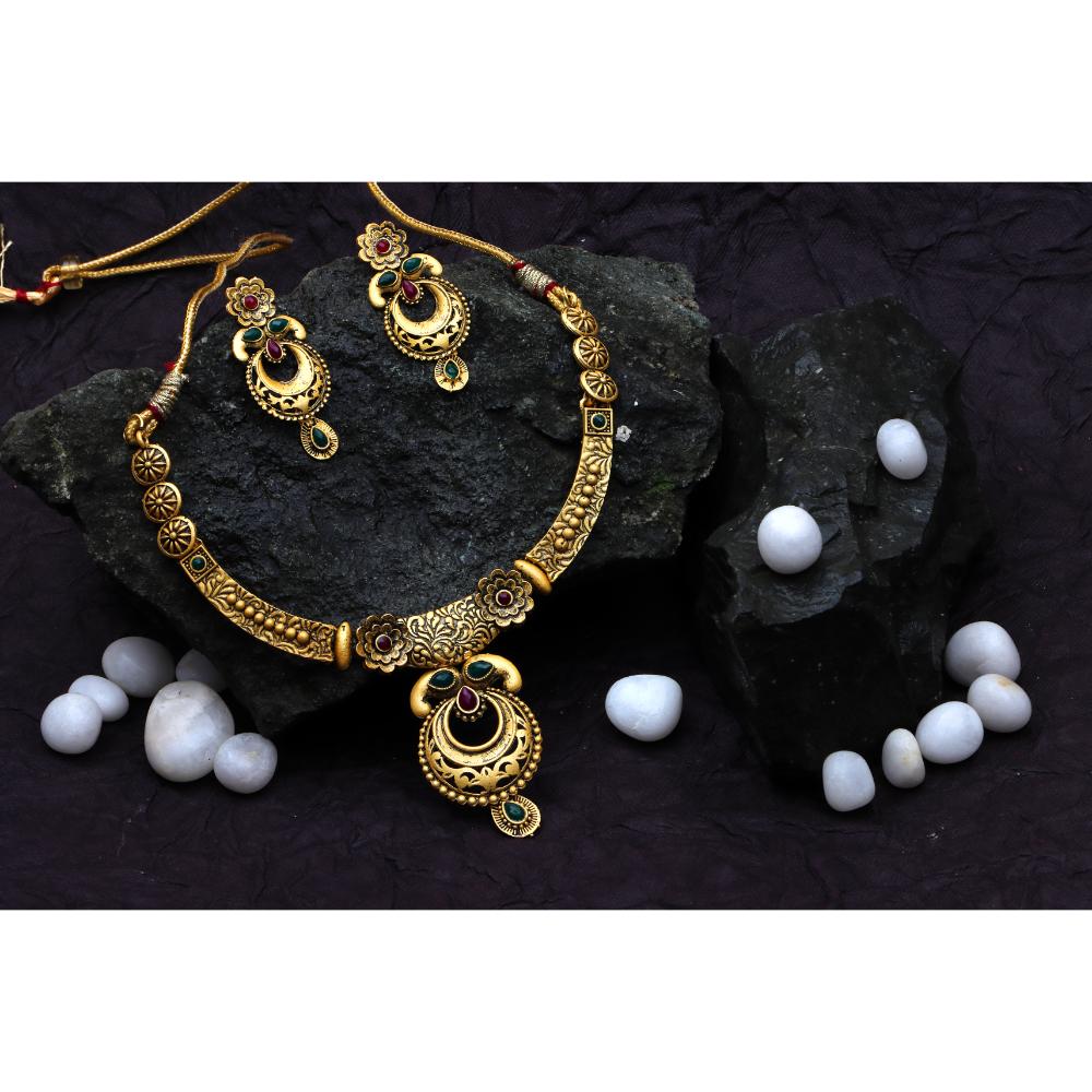 Darshana Jewels Gold Plated Pota Stone Necklace Set