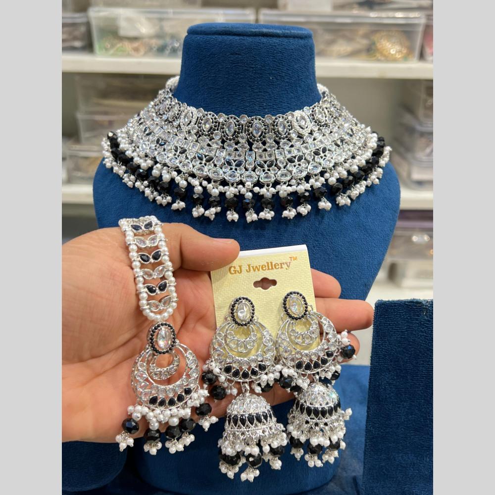 Hira Collections Silver Plated Crystal Stone And Pearls Beads Choker Necklace Set