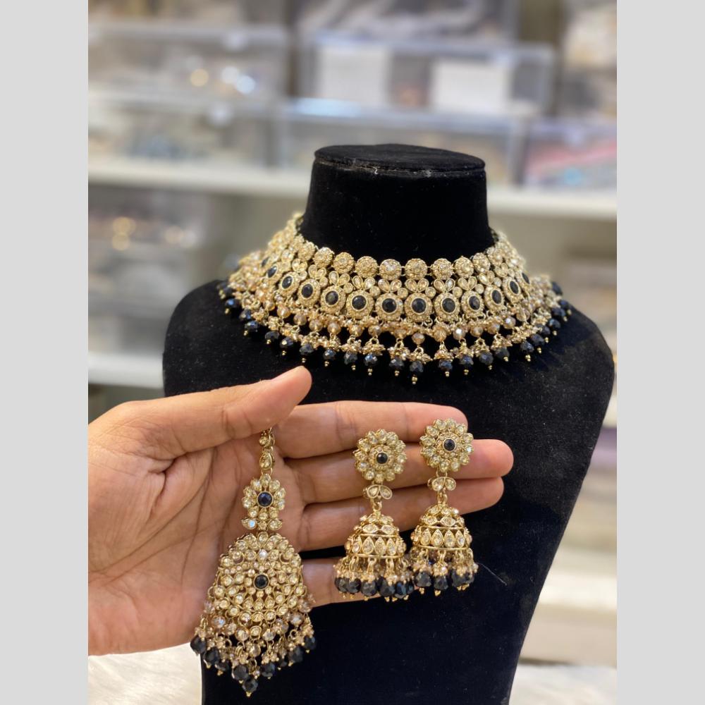 Hira Collections Gold Plated Crystal Stone And Pearls Beads Necklace Set