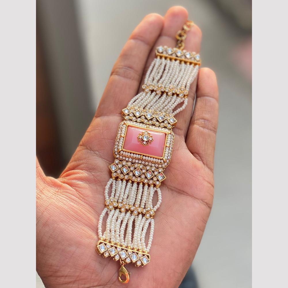 Hira Collections Graceful Pota Stone And Pearl Adjustable Bracelet