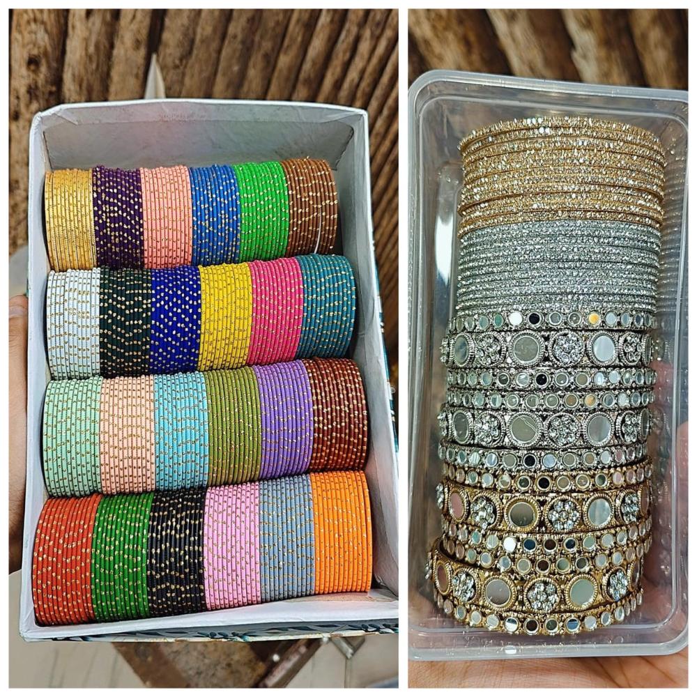 Hira Collections Fashionable Mirror And Austrian Stone Bangles Set