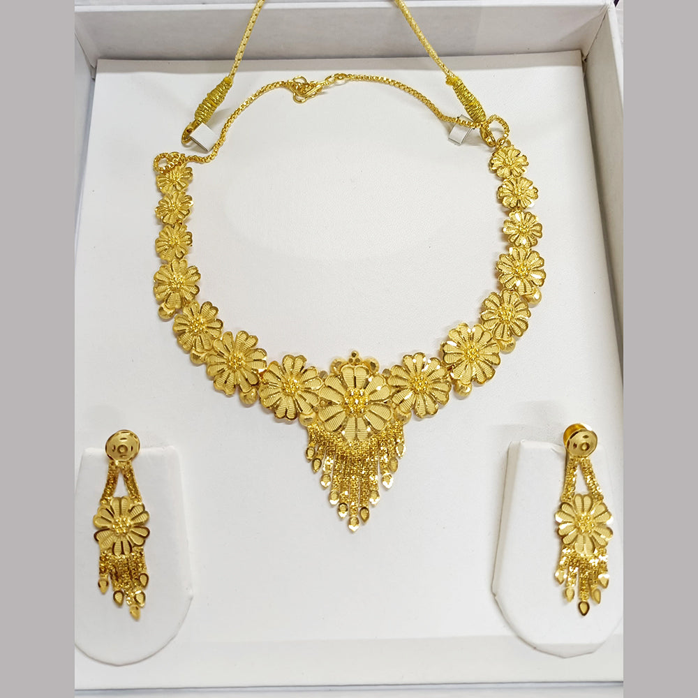 Pari Art Jewellery Forming Necklace Set