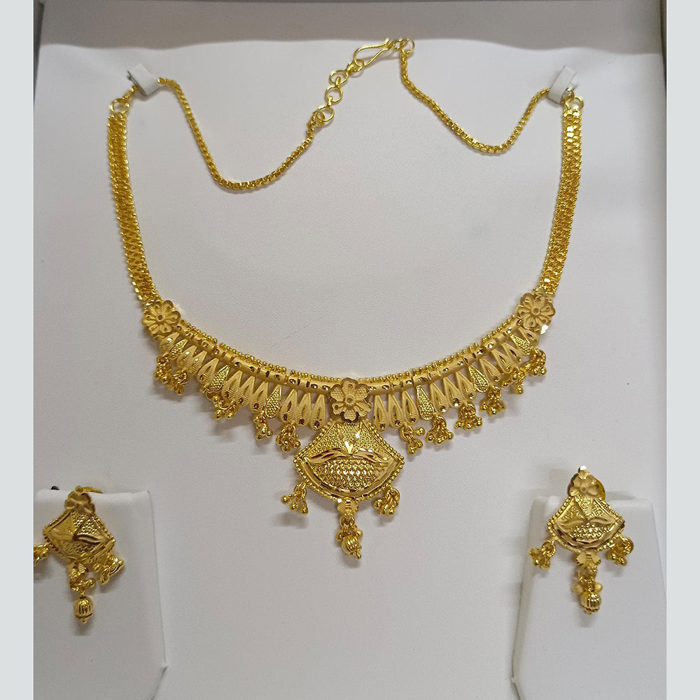 Pari Art Jewellery Forming Necklace Set