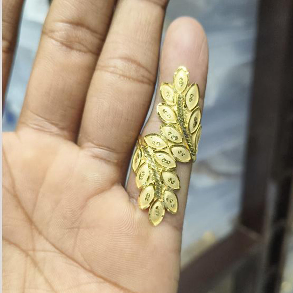 Pari Art Jewellery Forming Gold Ring