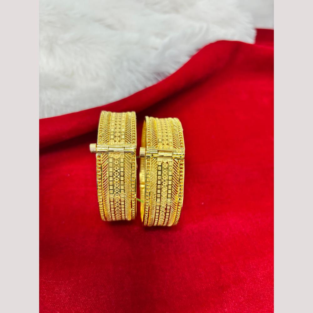 Pari Art Jewellery Designer Forming Openable Bangles Set