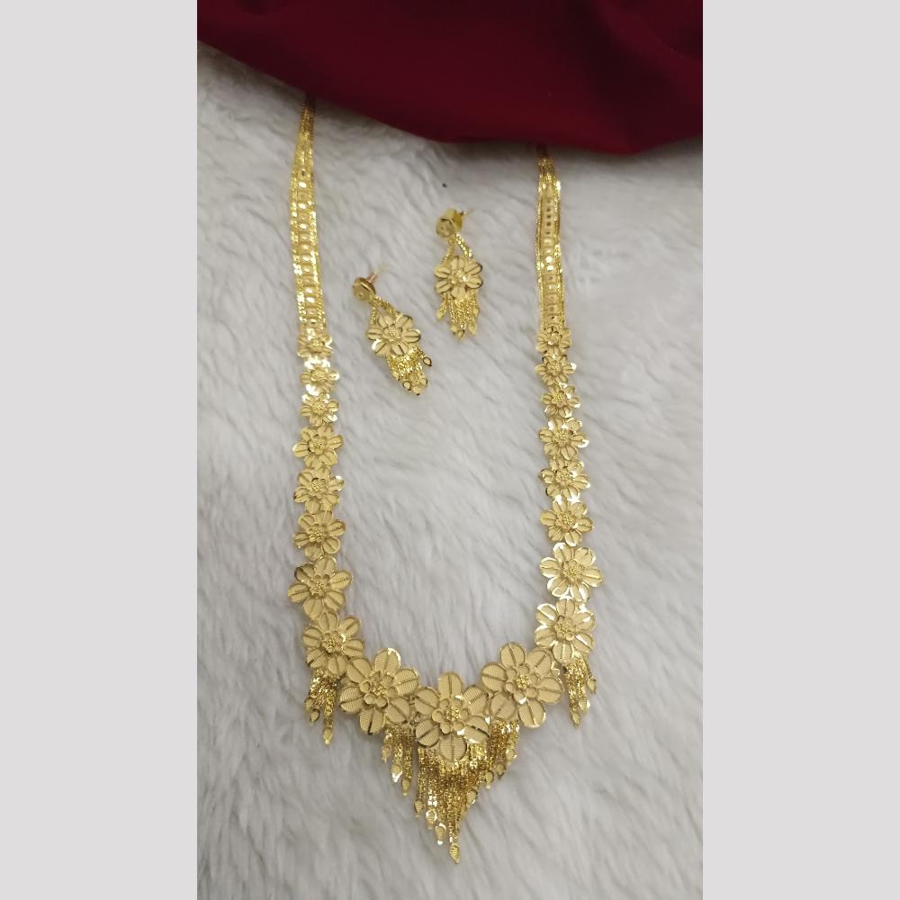 Pari Art Jewellery Glimmer Path Trendy Forming Gold Long Necklace Set