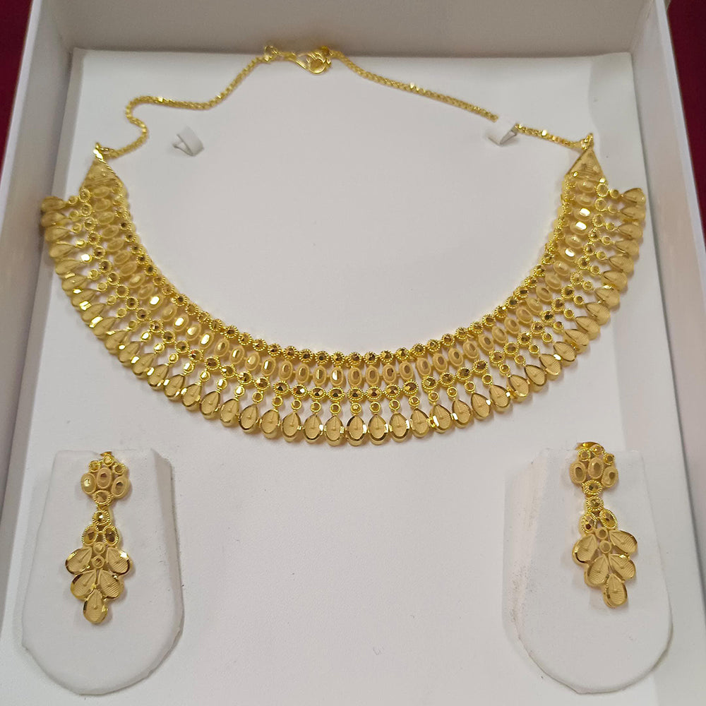 Pari Art Jewellery Forming Luxurious Jewellery Necklace Set