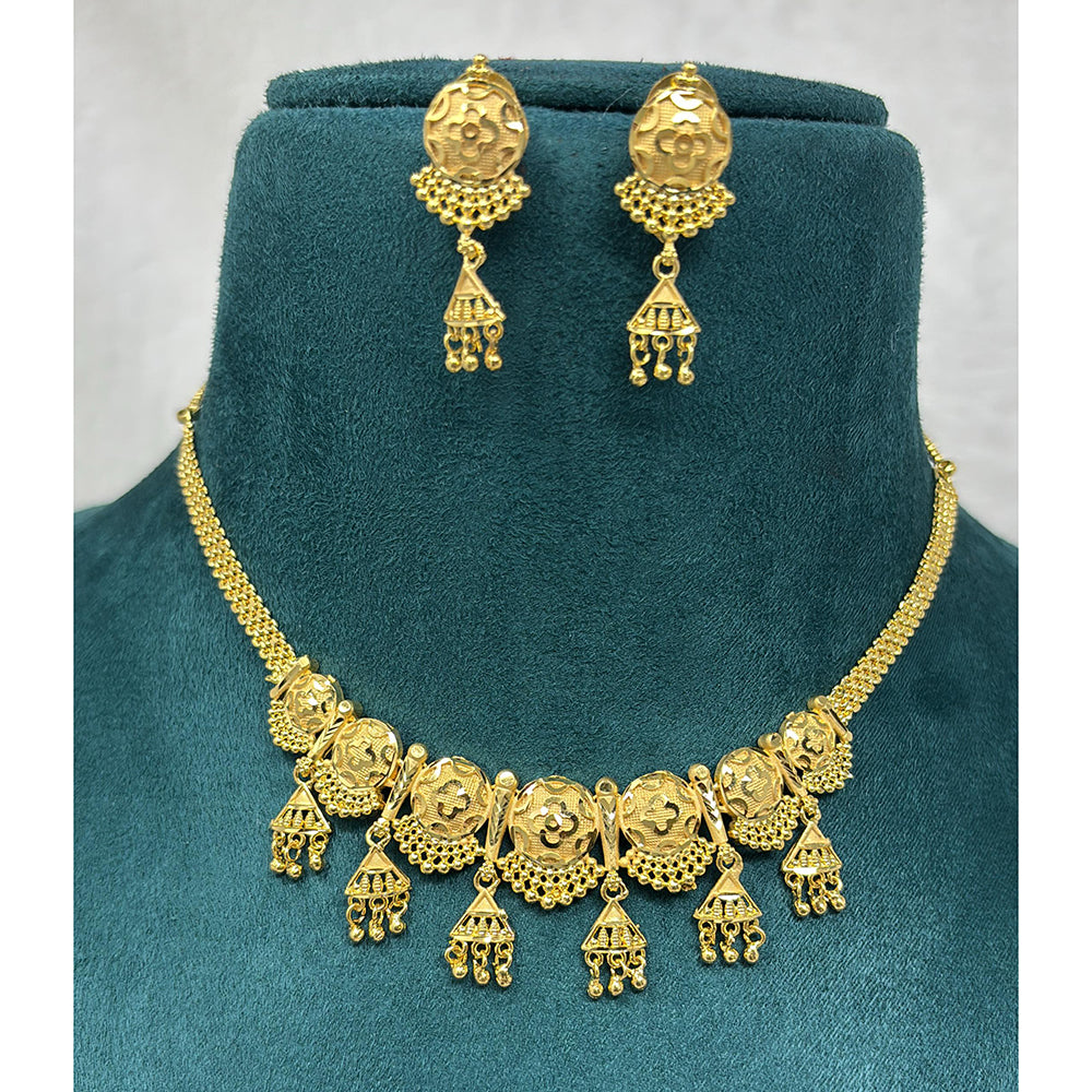 Pari Art Jewellery Forming Luxurious Jewellery Necklace Set