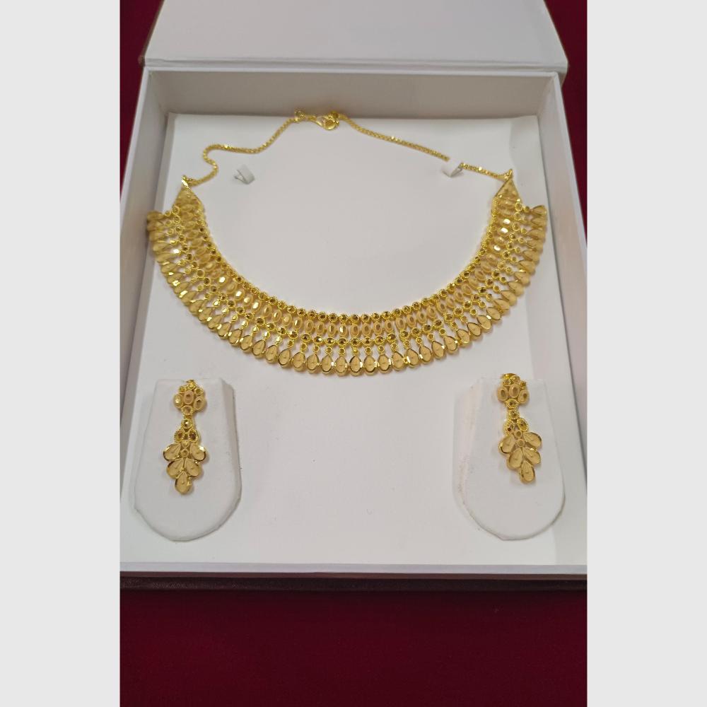 Pari Art Jewellery Royal Style Forming Necklace Set