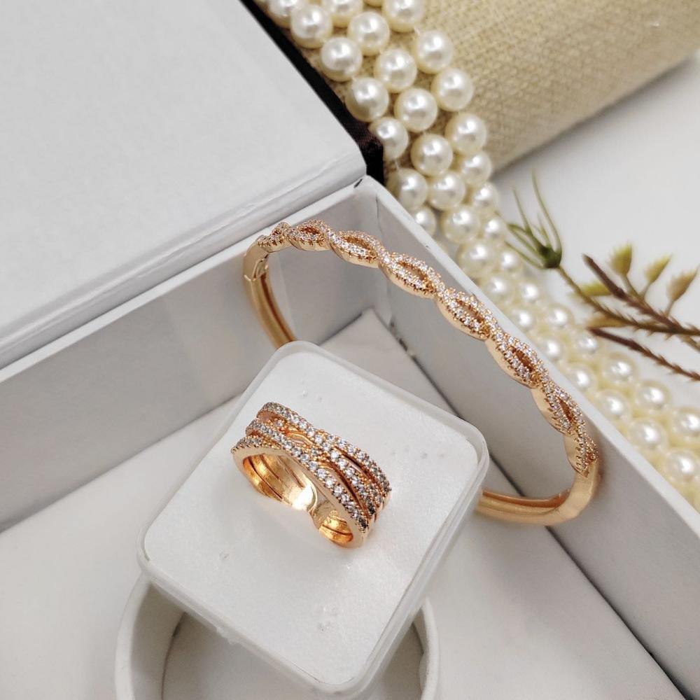 Kavita Art Gold Plated Austrian Stone Bracelet With Ring