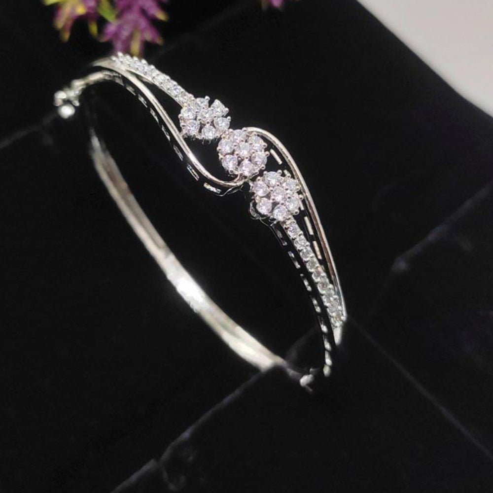 Kavita Art Austrian Stone Bracelet