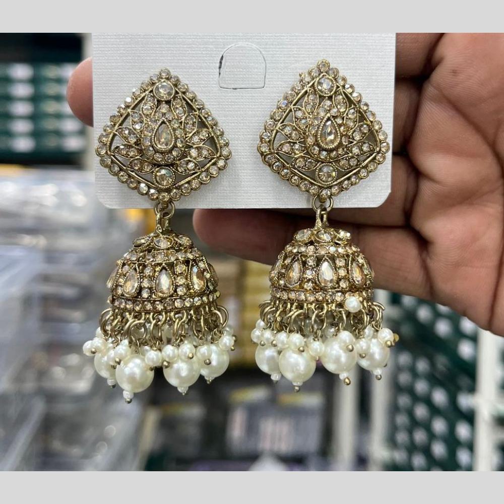 Kavita Art Designer Crystal Stone And Pearl Jhumki Earrings