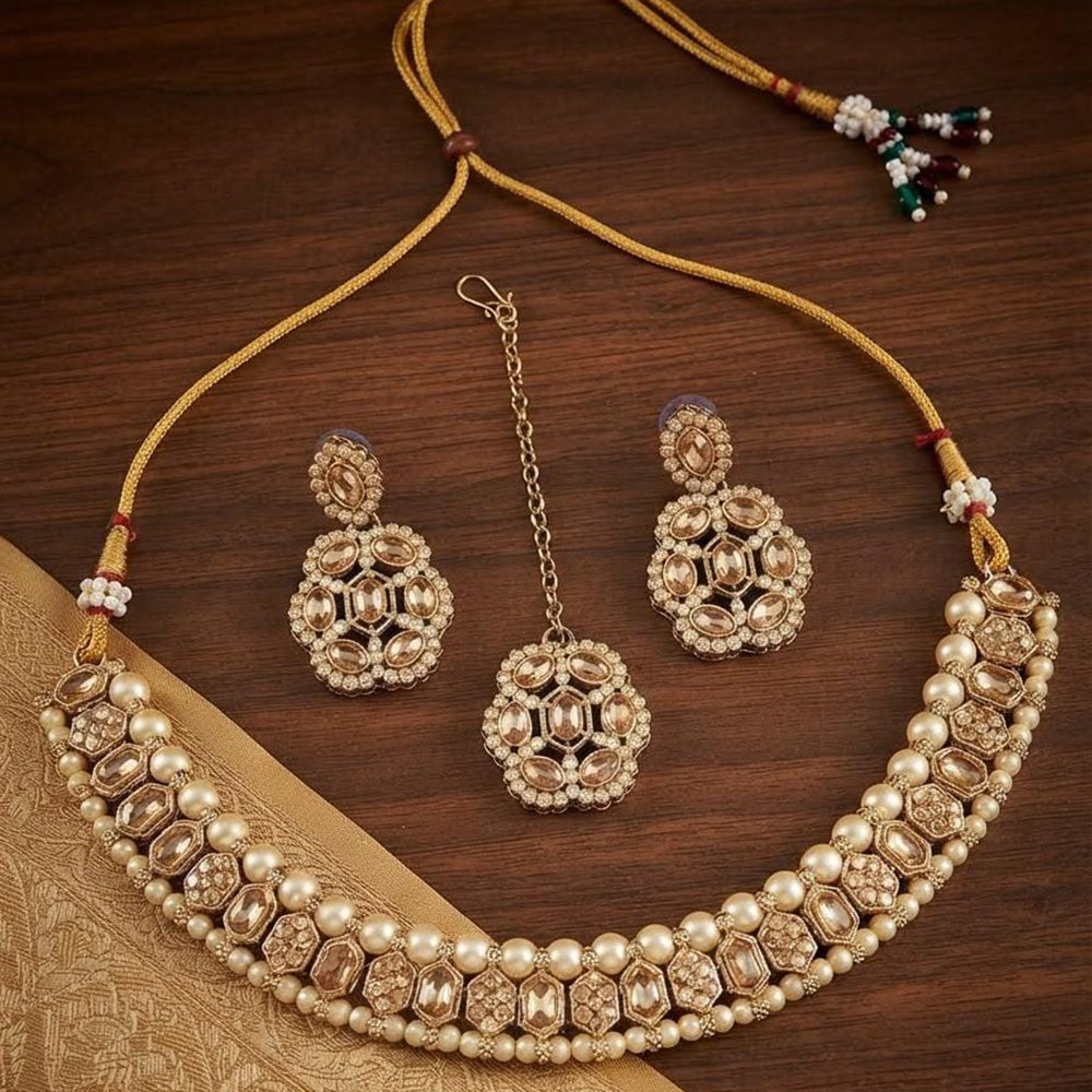 Kavita Art Premium Crystal Stone And Pearl Necklace Set