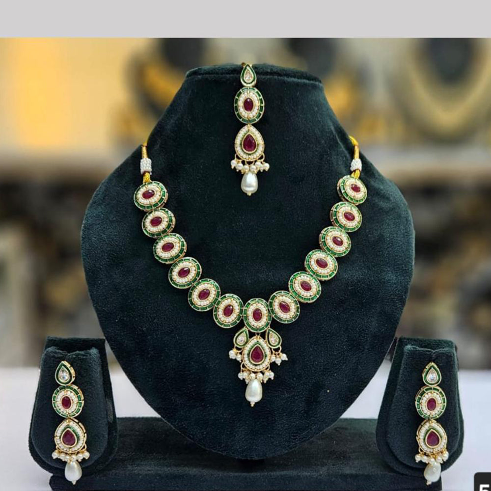 SNERA Gold Plated Crystal Stone And Pearls Necklace Set