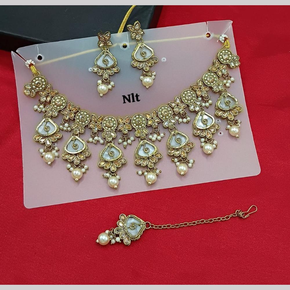 SNERA Gold Plated Crystal Stone And Pearls Necklace Set