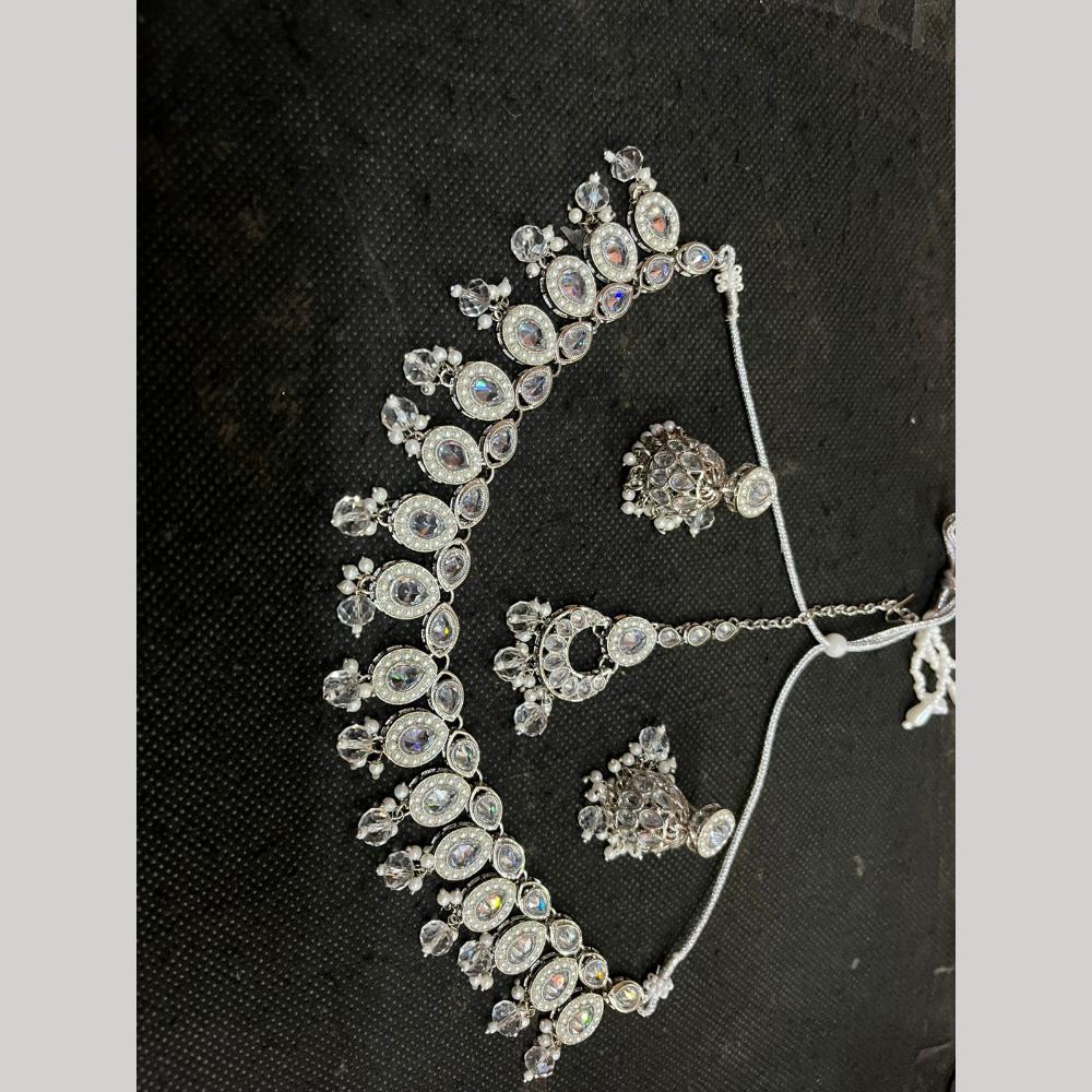 SNERA Silver Plated Crystal Stone And Pearls Choker Necklace Set