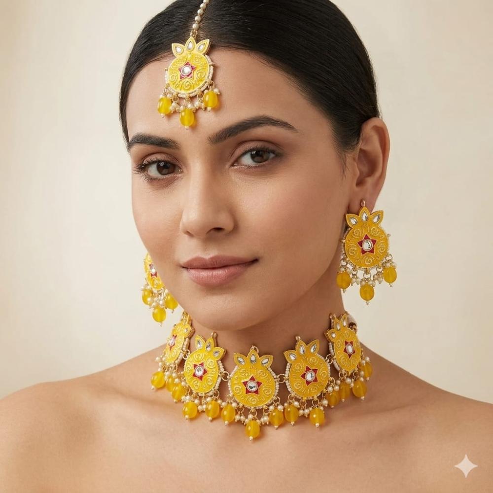 SNERA Classic Grace Crystal Stone Pearl And Beads Choker Meenakari Necklace Set