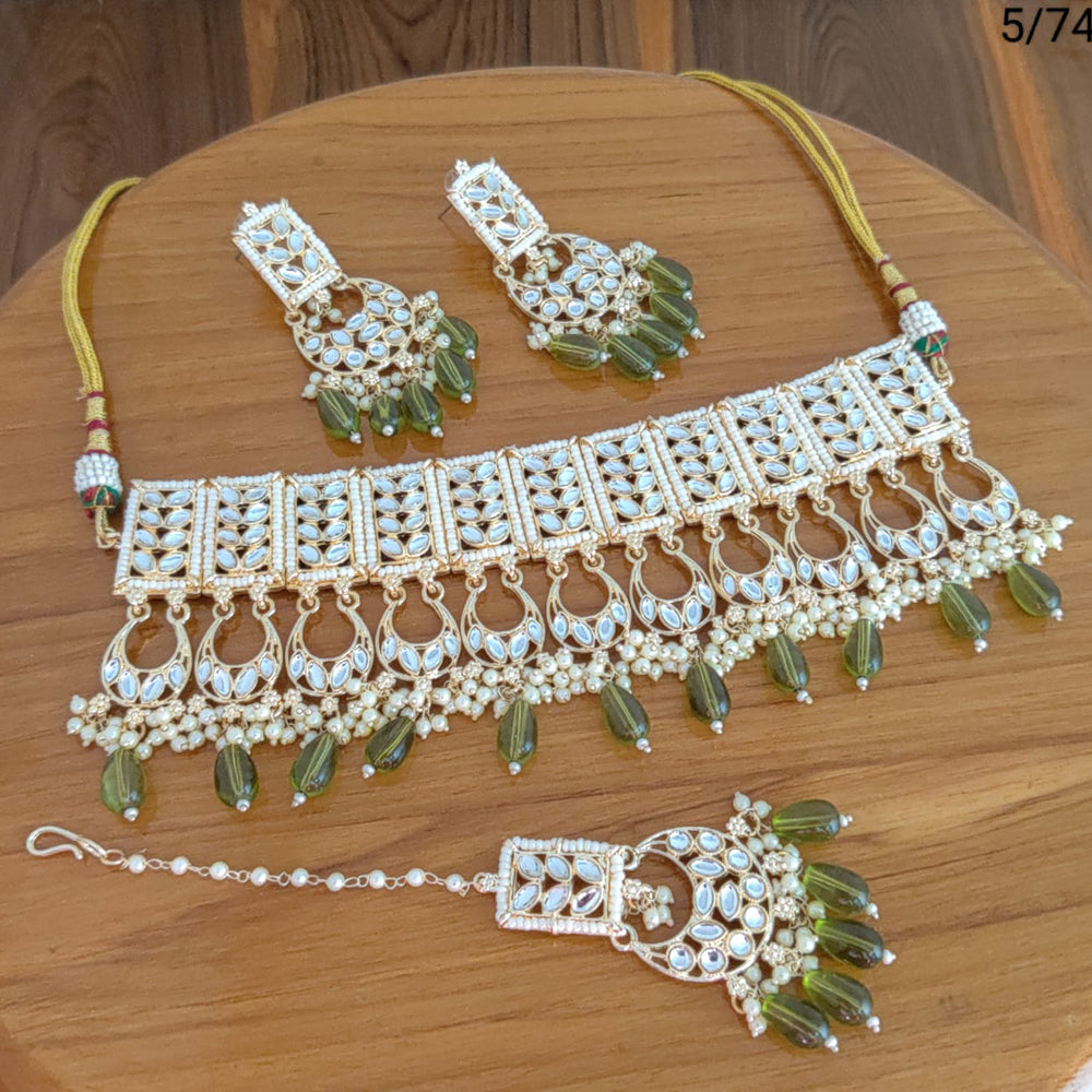 FS Collection Gold Plated Kundan Stone Necklace Set