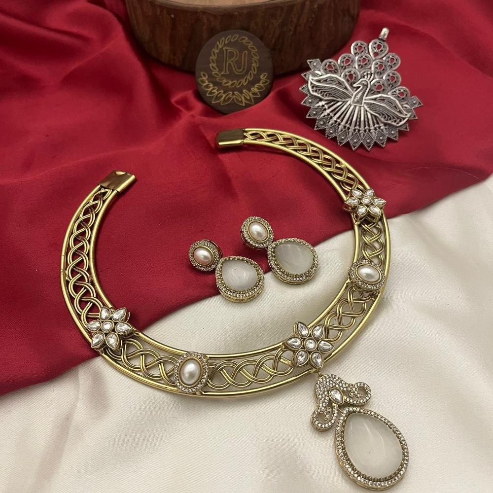 FS Collection Gold Plated Pota Stone Necklace Set