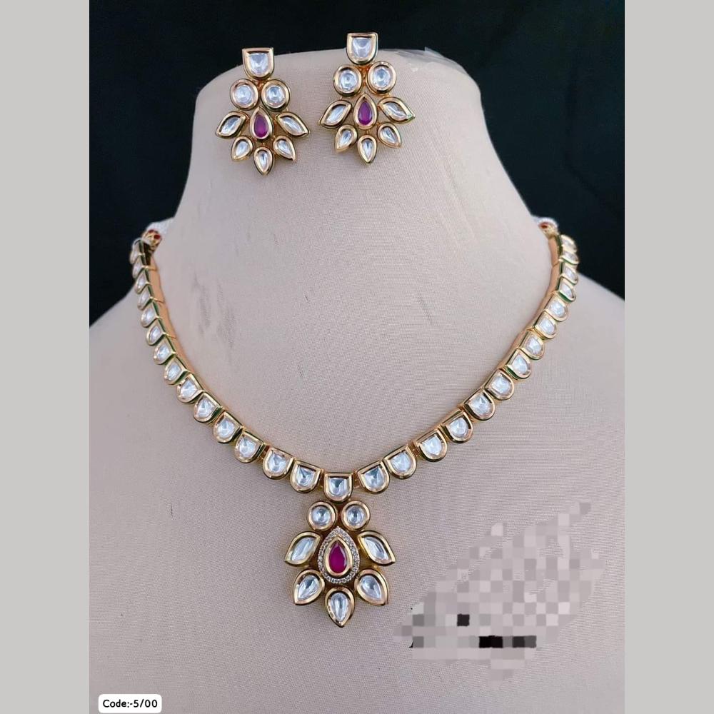 FS Collection Gold Plated Kundan Stone Necklace Set